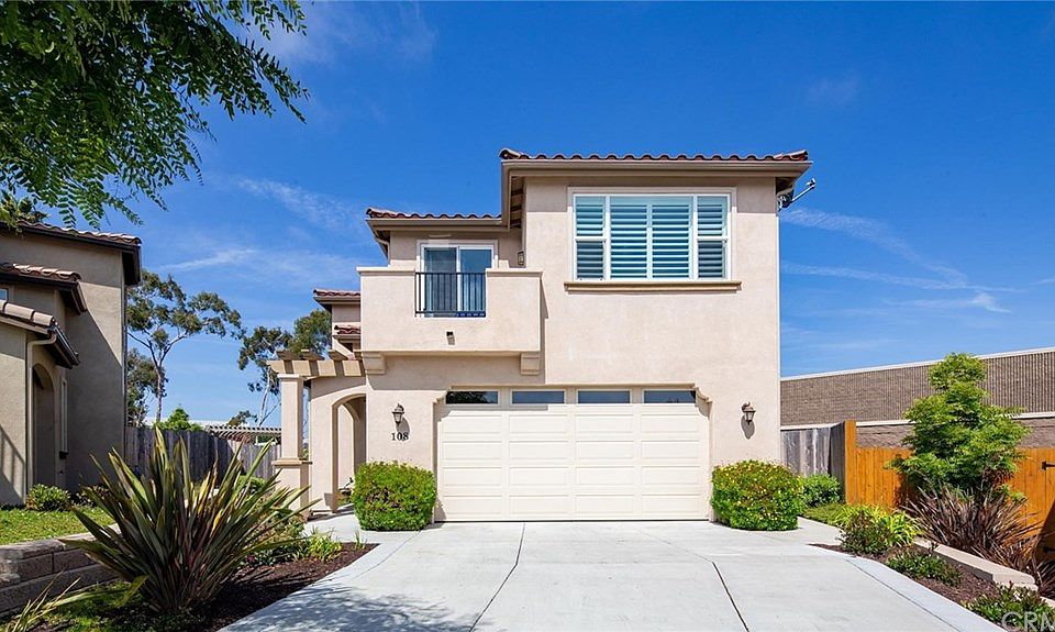 1st image of 108 Village Cir