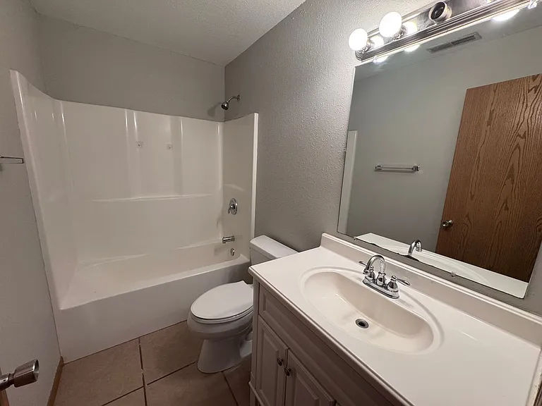 29 Boone Crossing Dr — Photo 15