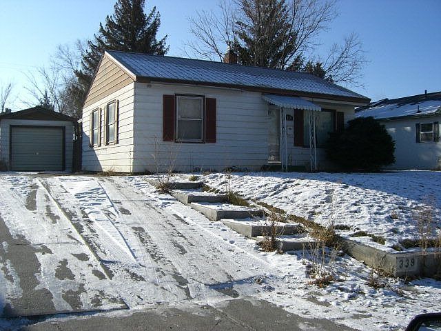 1st image of 339 W 16th St