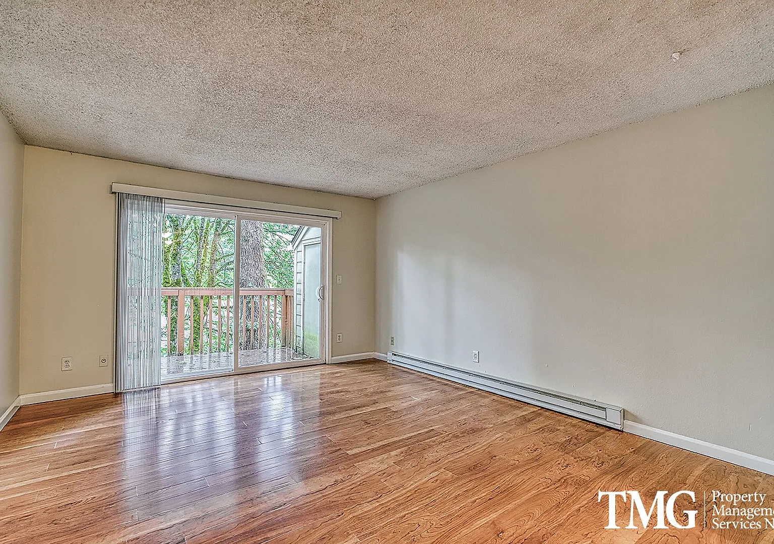 Montclair Apartments — Photo 2