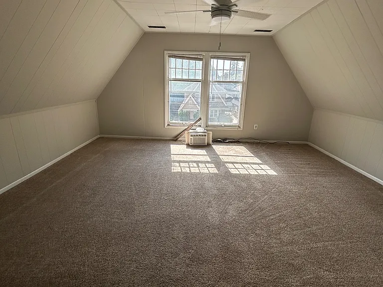 1575 Wealthy St SE #4 — Photo 7