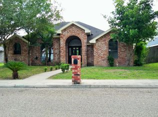2008 E 19th St, Mission, TX 78572