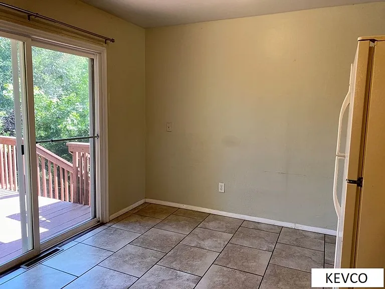 2506 Timber Ct — Photo 5