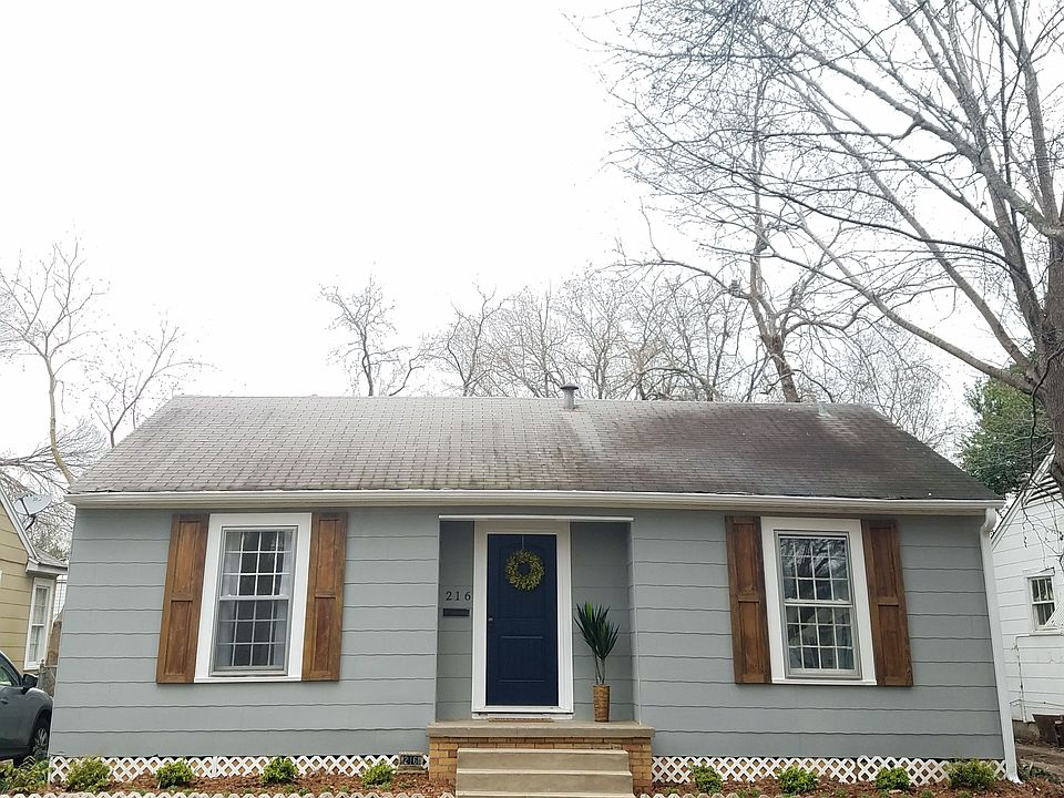 1st image of 216 E McCormick St