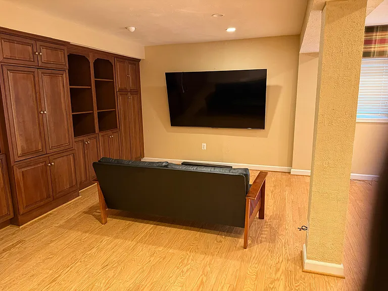 10225 Tamarack Dr — Photo 41