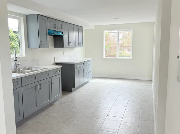 2282 W 27th St, Los Angeles, CA 90018