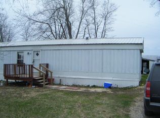 110 Good Hope St, Tamms, IL 62988