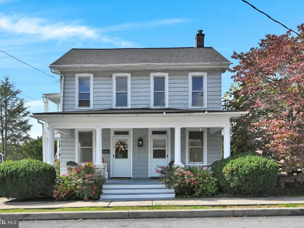 6180 Carpenter St, East Petersburg, PA 17520