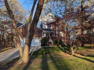 6 Indian Laurel Ct, Simpsonville, SC 29680