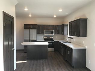 3001 S Broek Dr, Sioux Falls, SD 57106