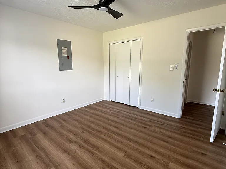 3453 Hastings Dr — Photo 16