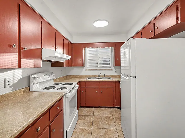 535 S Quitman Street, Denver, CO 80219 — Photo 7