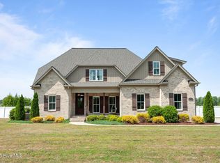 2551 Grover Hardee Rd, Greenville, NC 27858