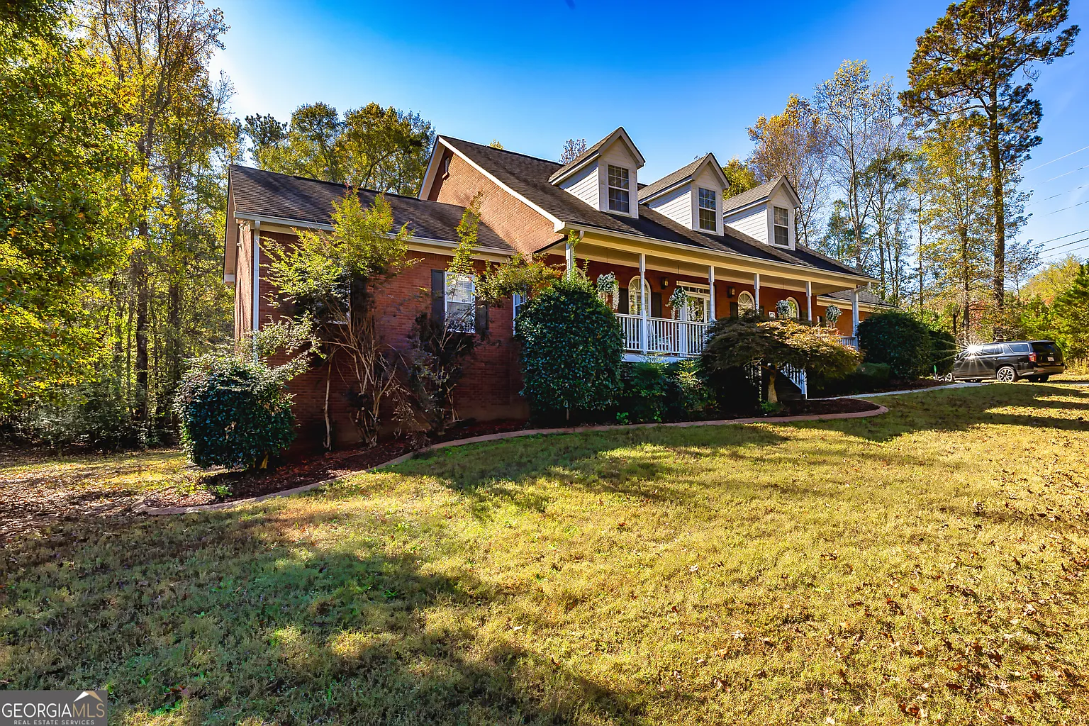 239 Darwish Dr photo 1