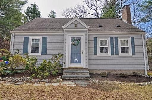 3rd image of 118 Mayfair Dr
