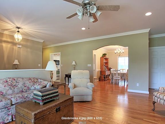 3rd image of 1277 Glenbrooke Dr