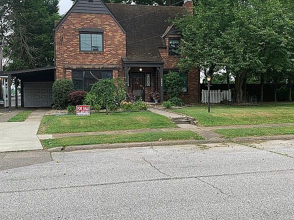 3rd image of 1516 15th St
