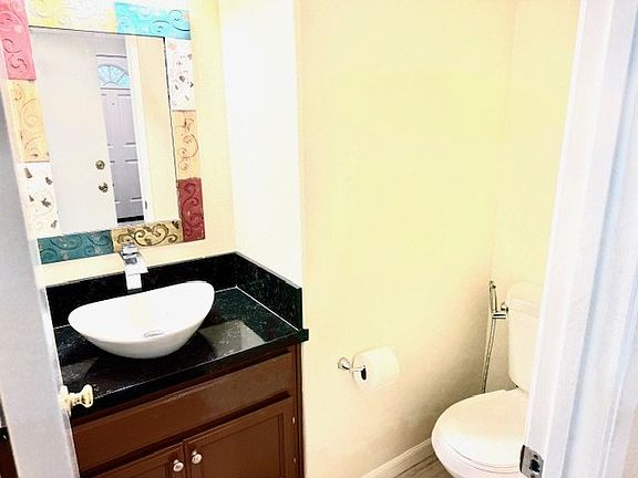 2nd image of 10977 Creekbridge Pl