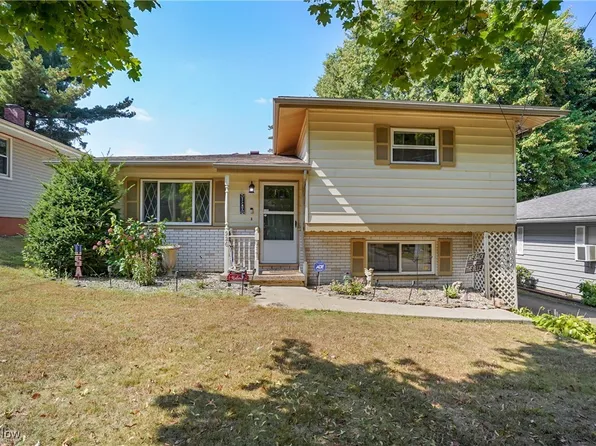 926 Burbank Ave, Akron, OH 44305