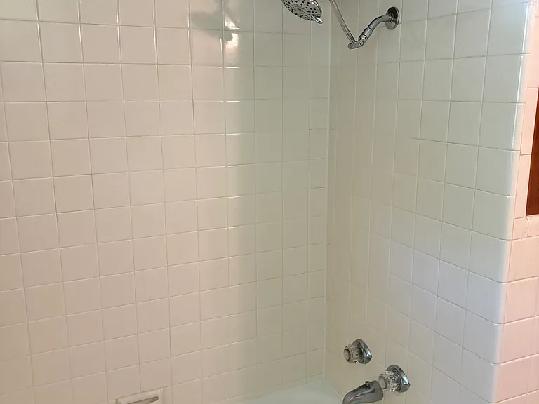 3406 Laurel Park Hwy — Photo 11