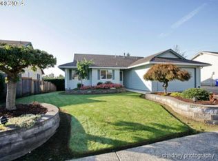 484 NE 24th St, Gresham, OR 97030