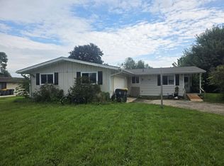 1010 26th St, Monroe, WI 53566