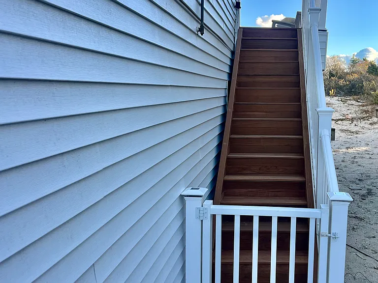 675 Dune Rd — Photo 4