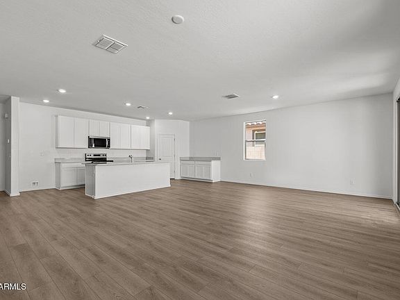 2nd image of 18198 W MOHAVE Street
