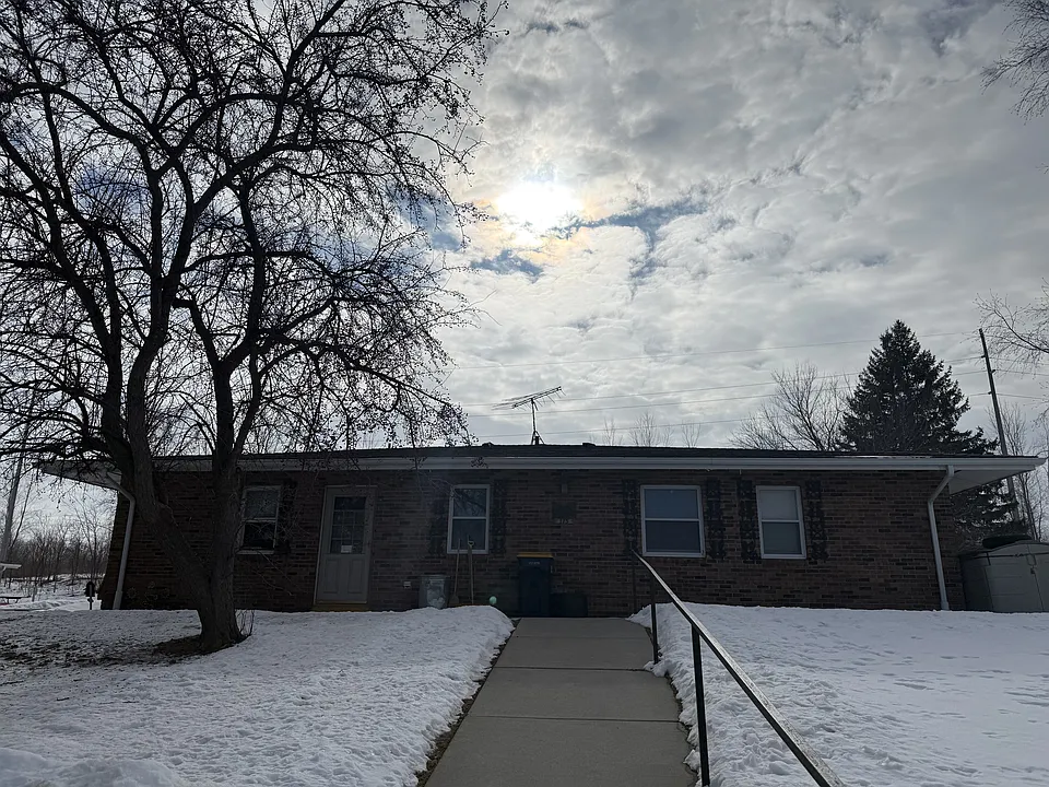 175 Susan St #5