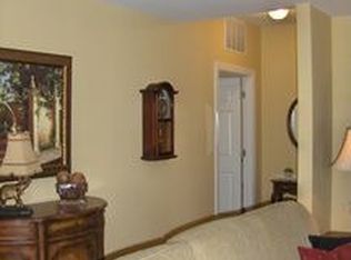 1946-103 Tara Ct, Greenville, NC 27858