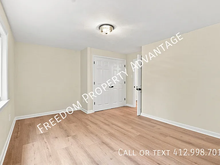 320 Bank St #C — Photo 24
