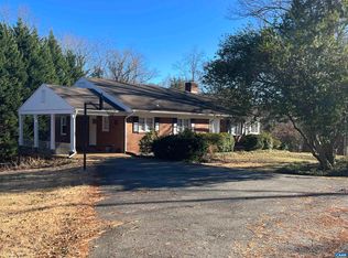 7 Old Farm Rd, Charlottesville, VA 22903