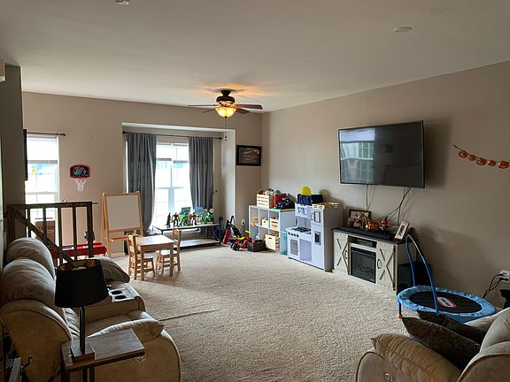 5th image of 1033 Lake Pelham Dr