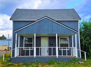 506 S 6th Avenue, Kelso, WA 98626