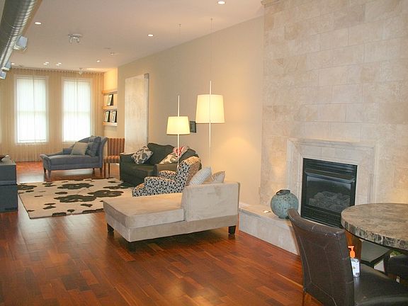 2nd image of 323 W 5th St Unit 3