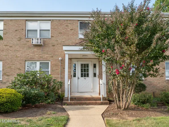 90 Stonehurst Boulevard #C, Freehold, NJ 07728