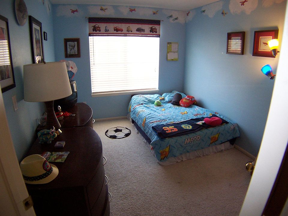 Spare Bedroom2