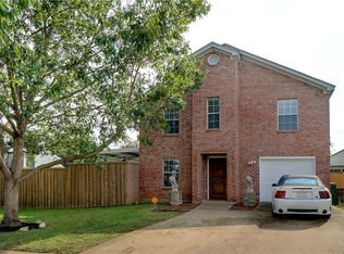 522 Trailcrest Dr, Garland, TX 75043