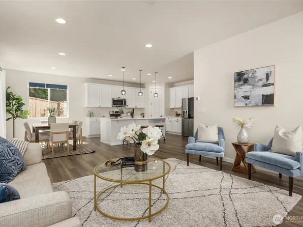 12812 Jammer Place NW, Silverdale, WA 98383