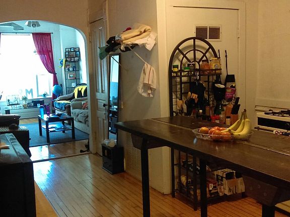 5th image of 1928 N Damen Ave APT 2F
