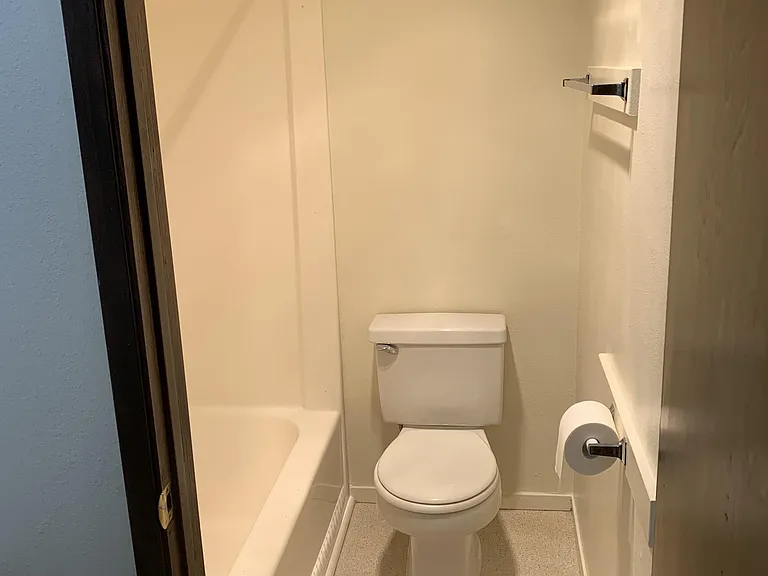 258 California Blvd #C-1 — Photo 5