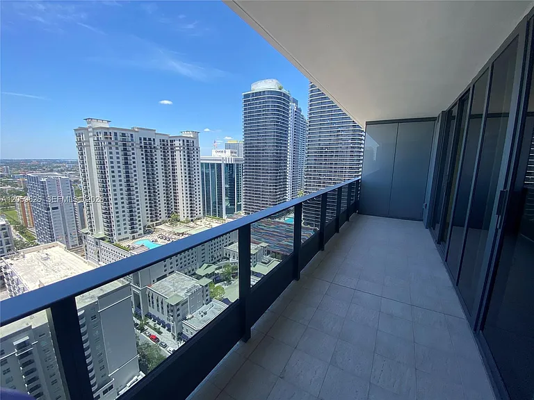 1000 Brickell Plz #3010 — Photo 13