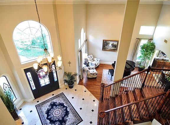 5th image of 7508 Bradford Pear Dr