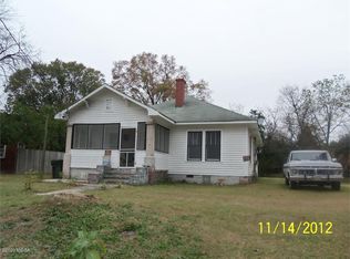 1047 Thomas St, Macon, GA 31206