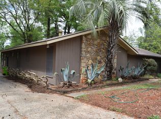 1633 N Woodstream Rd, Columbia, SC 29212