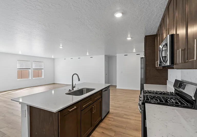 6743 W Yoke St — Photo 11