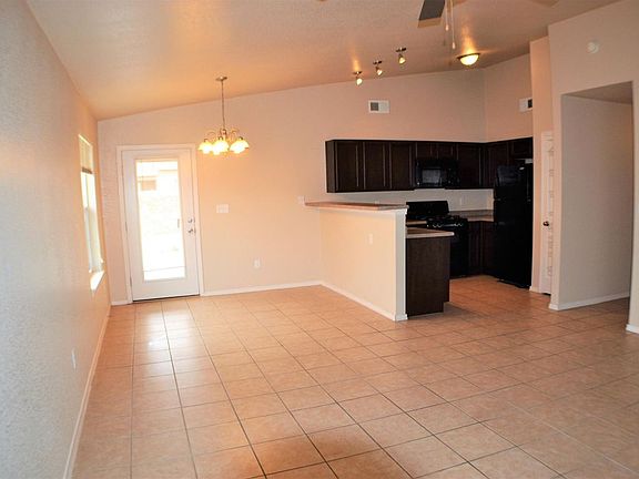 3rd image of 10629 Blue Sage Cir
