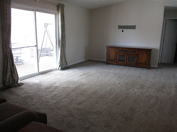 4th image of 10520 E Garrison Rd