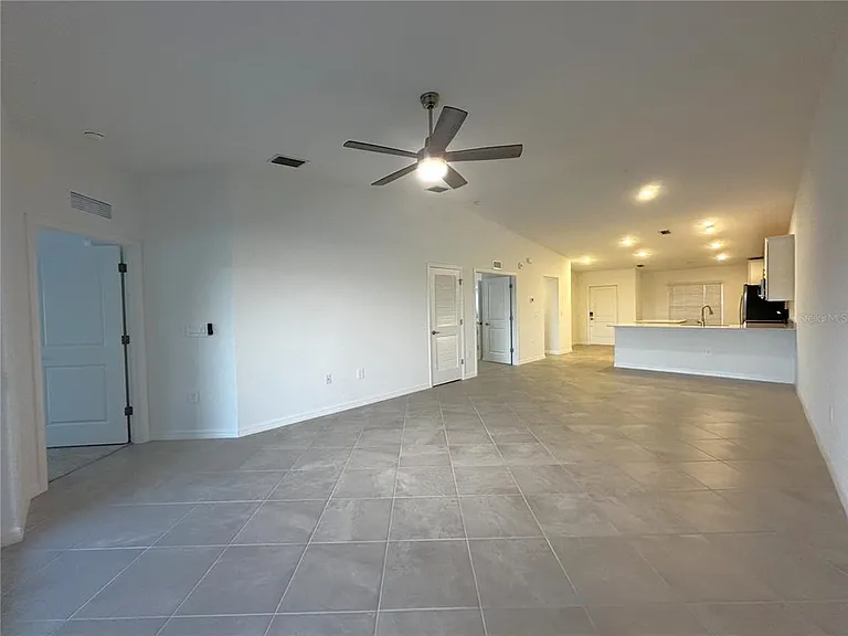 14271 Heritage Landing Blvd #1528 — Photo 7