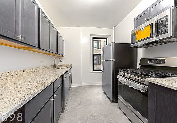3rd image of 615 W 173rd St #3F2